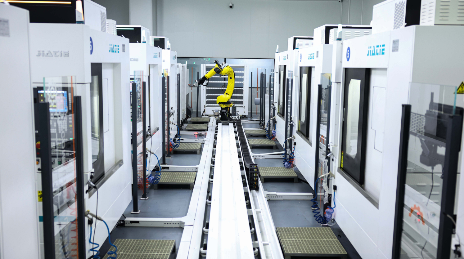 Key Characteristics of Factories Transitioning Towards Smart Factories
